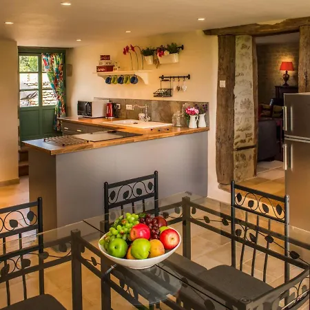 Chateau Le Retail Holiday home