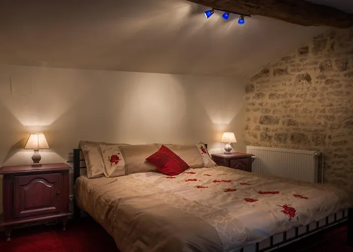 Дом отдыха Chateau Le Retail Saint-Hilaire-des-Loges